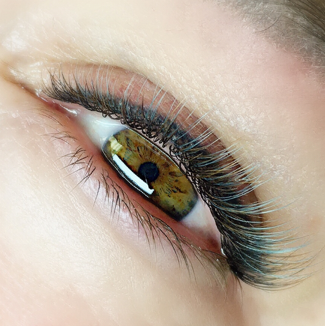 Классическое наращивание ресниц