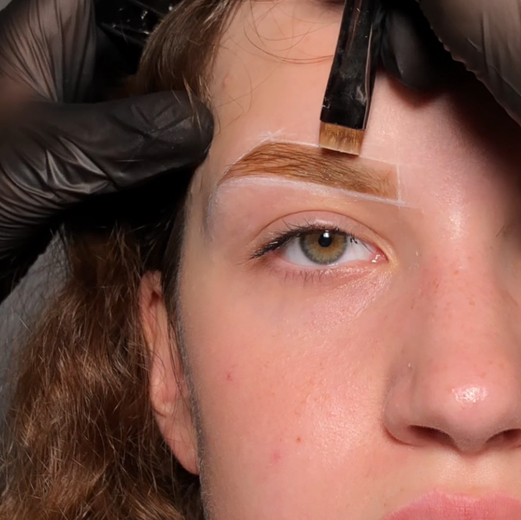 Коррекция + окрашивание бровей (любой краситель)