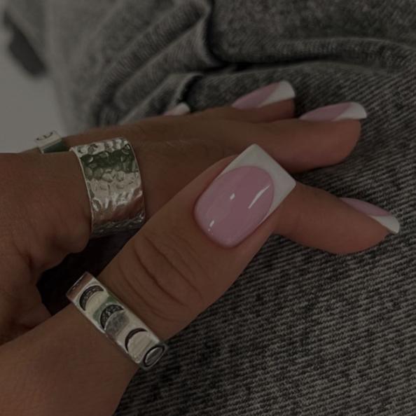 Маникюр+укрепление твёрдым гелем френч