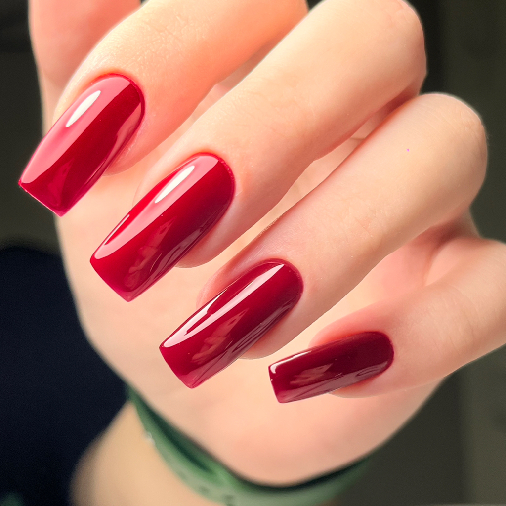 Маникюр с укреплением/коррекция наращивания