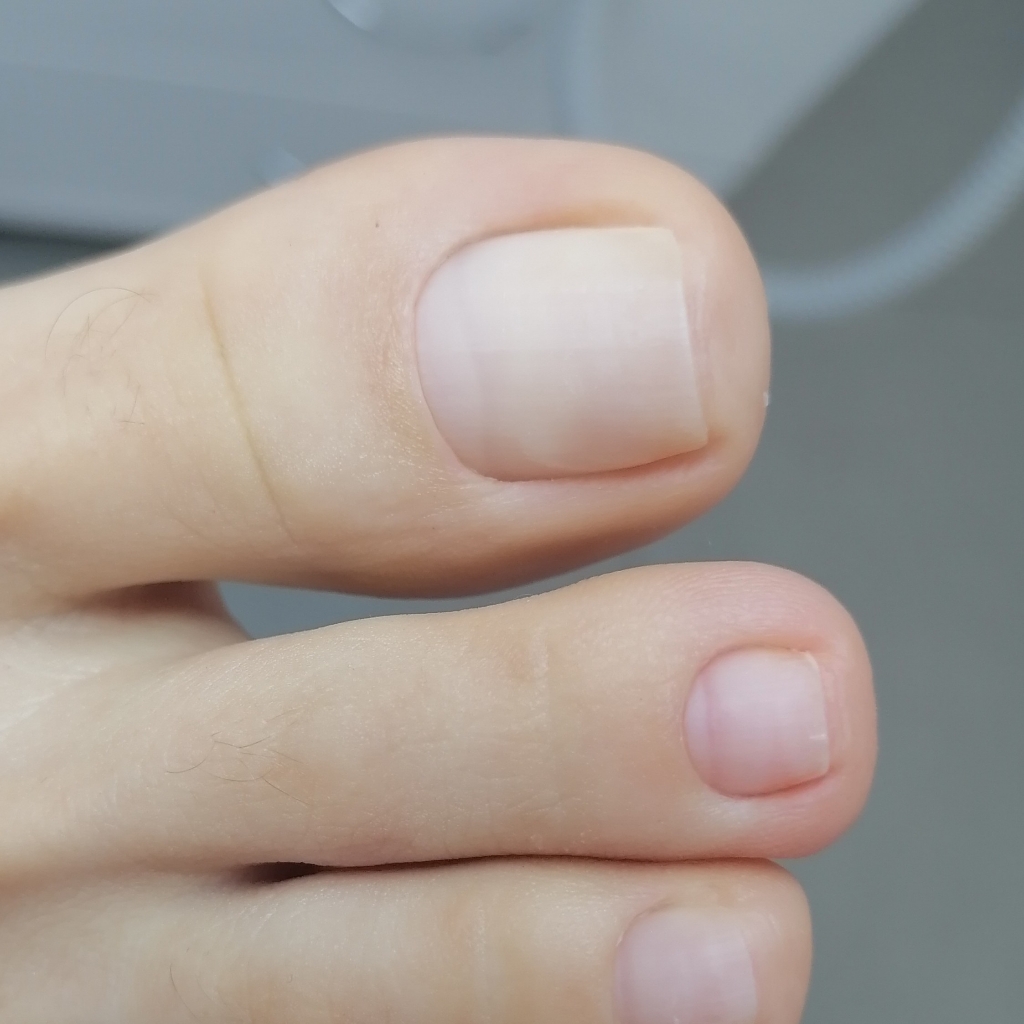 Педикюр гигиена без покрытия (жен/муж)