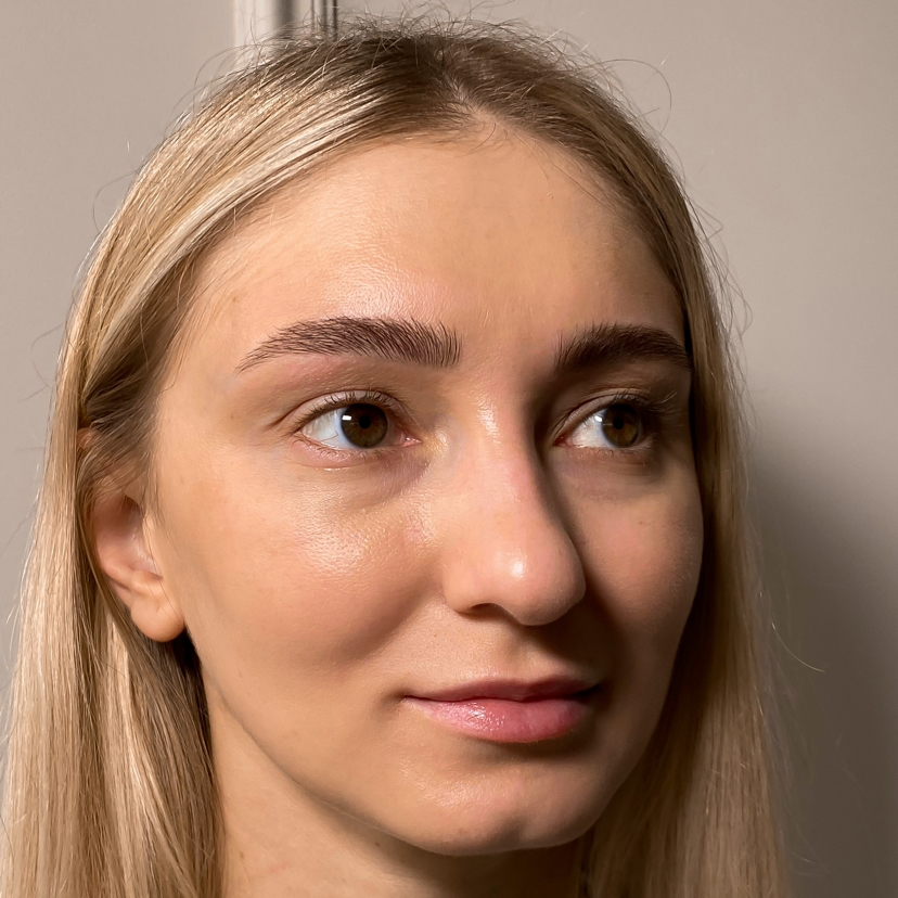 Коррекция бровей