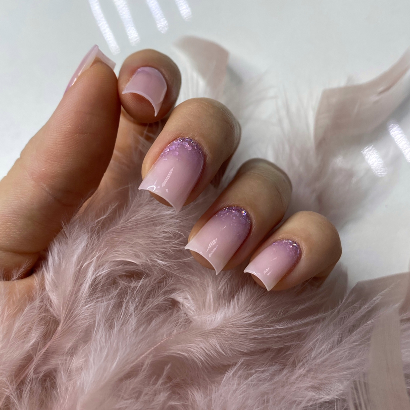 Маникюр с покрытием гель-лак