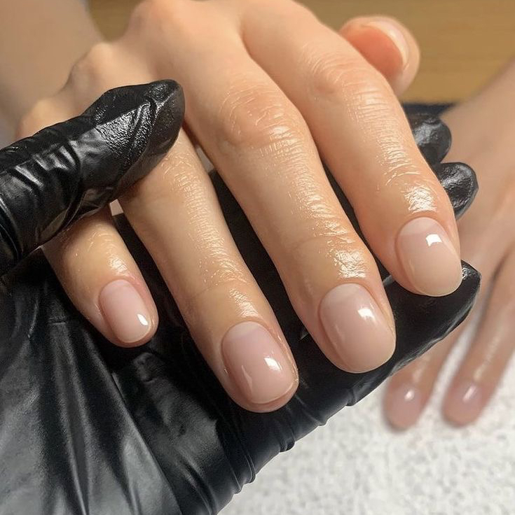 Маникюр комби+лечебное покрытие