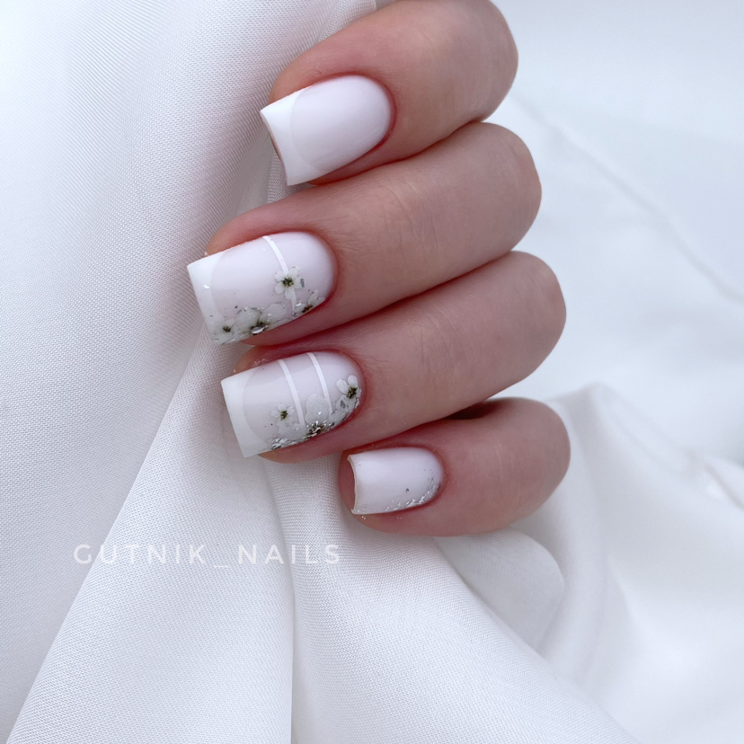 Маникюр с покрытием гель-лак +дизайн ( до 4х ногтей)