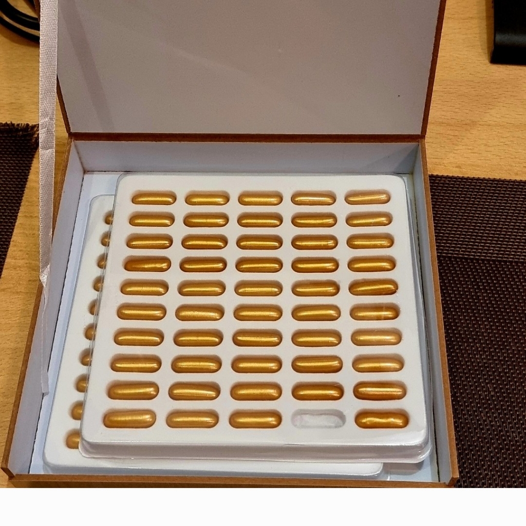 Фарфоровая куколка