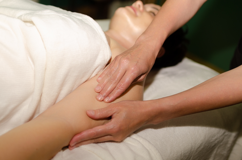 Общий массаж тела