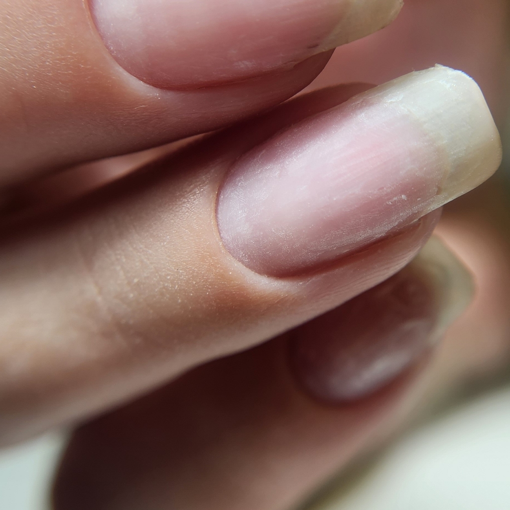 Маникюр (без покрытия)