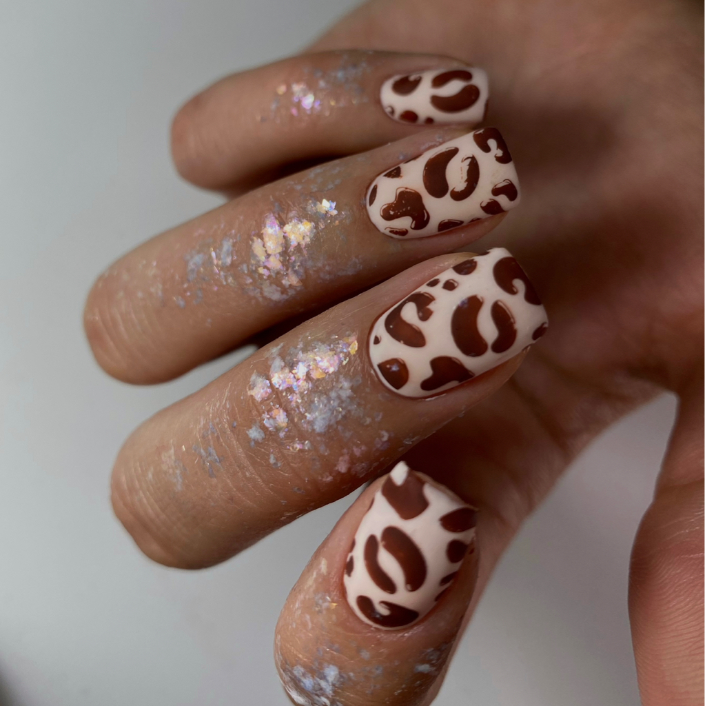 Маникюр+укрепление+дизайн