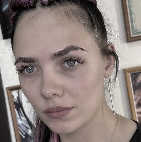 Окрашивание бровей