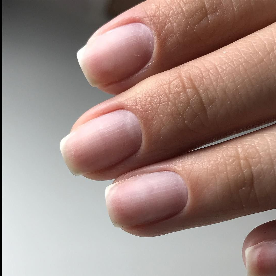 Маникюр без покрытия