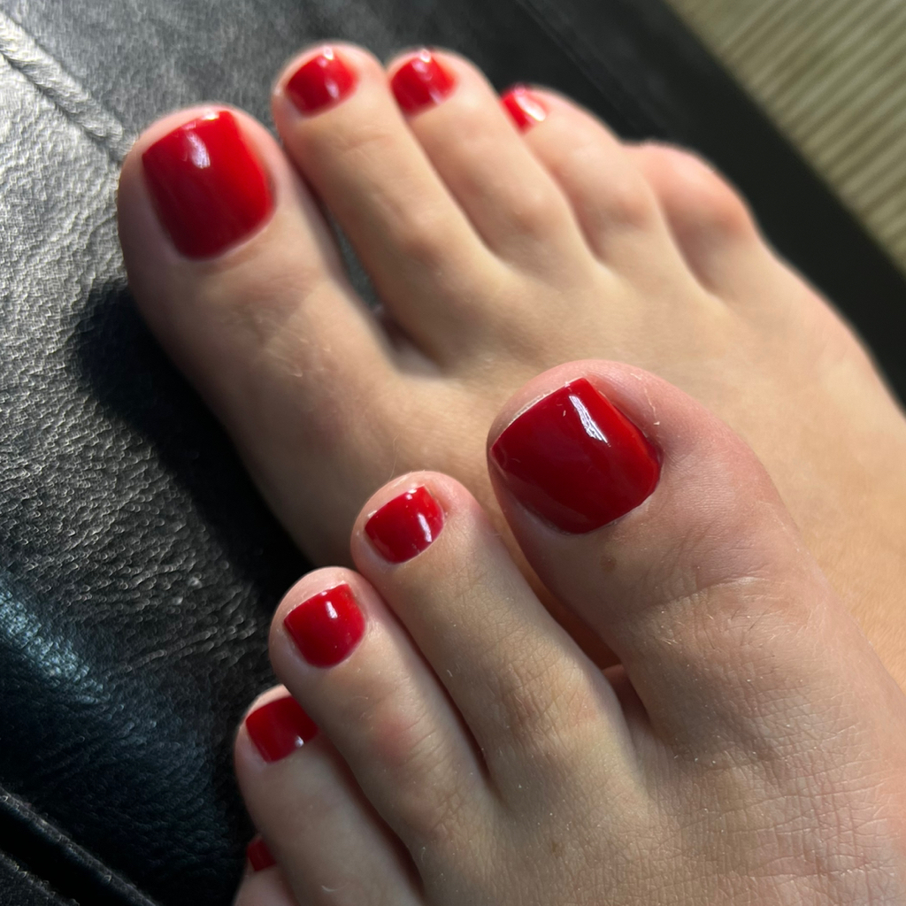 Педикюр с покрытием гель-лак