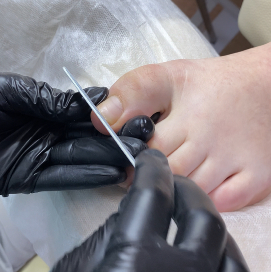 Педикюр без покрытия