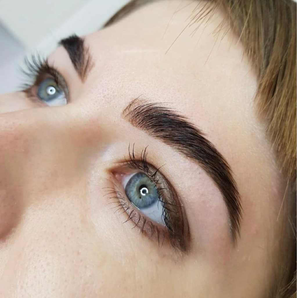 Долговременная укладка бровей/ ламинирование