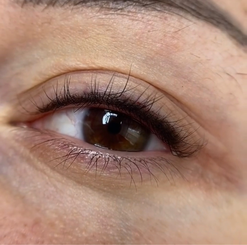 Межресничный контур (стойкий макияж на 1-3 года)