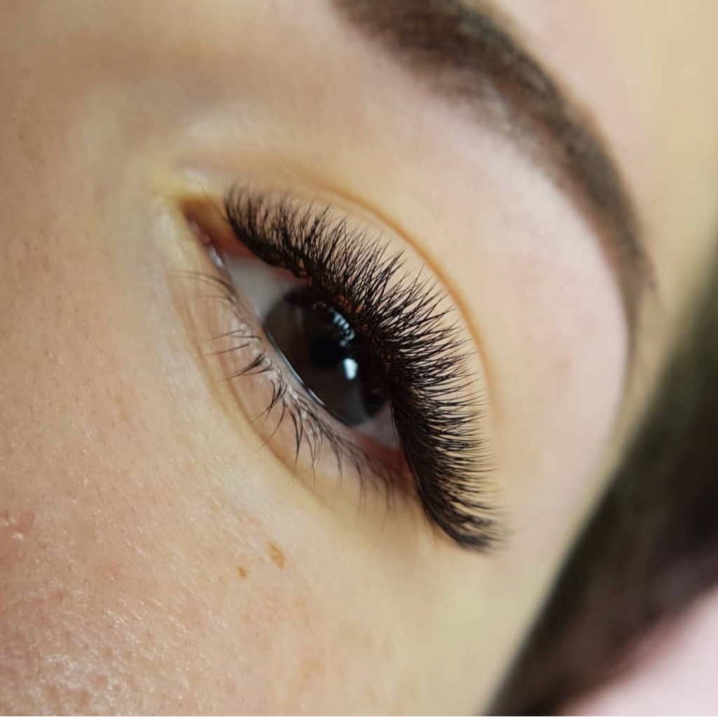 Наращивание ресниц 3D/3,5D