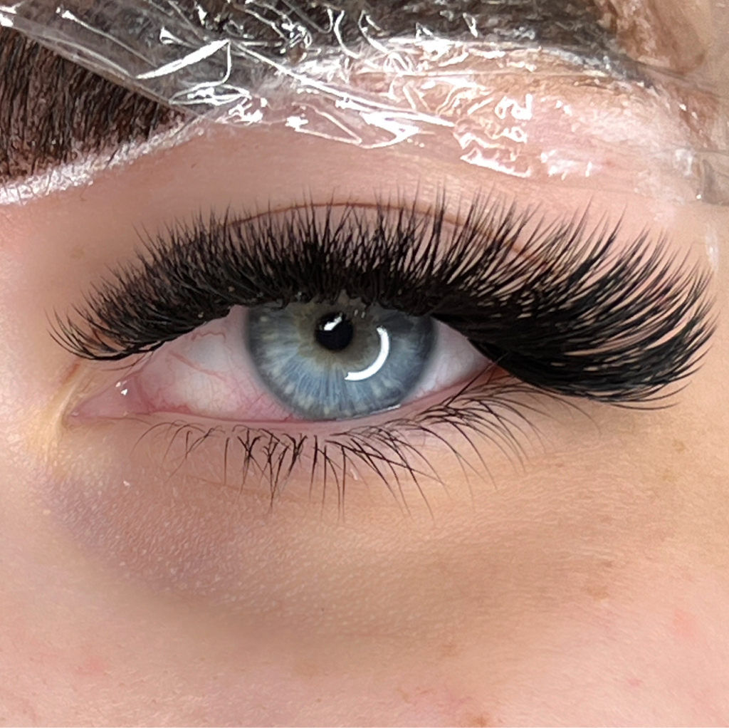 Наращивание ресниц 3,5Д
