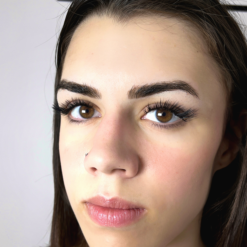 Наращивание ресниц 3,5Д мокрый