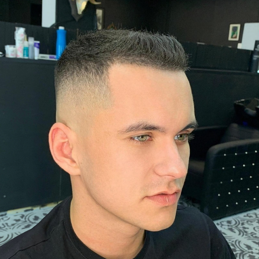 Стрижка головы