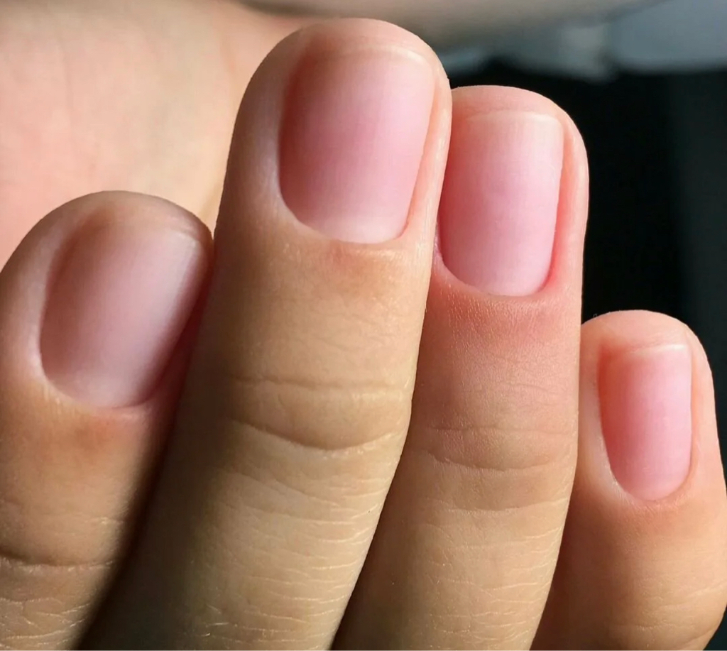 Маникюр (без покрытия)