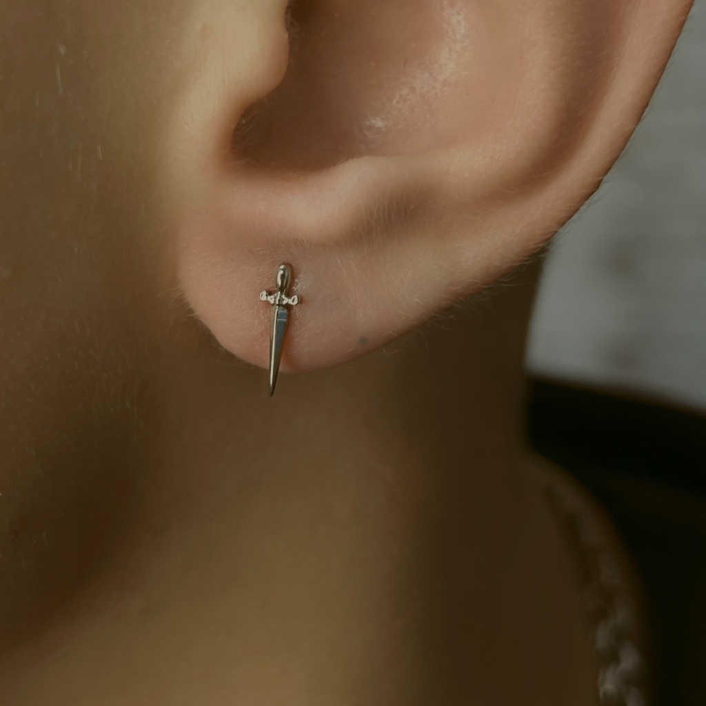 Прокол мочки