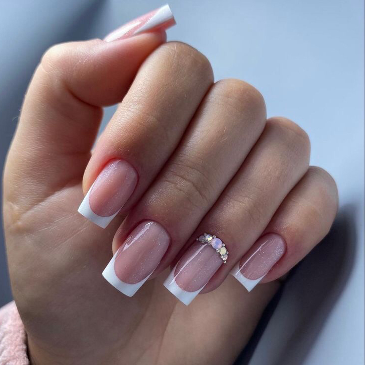 Маникюр Френч