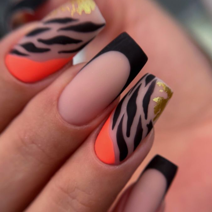 Маникюр с покрытием гель-лак