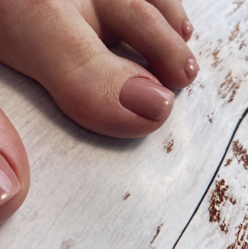 Педикюр + гель-лак