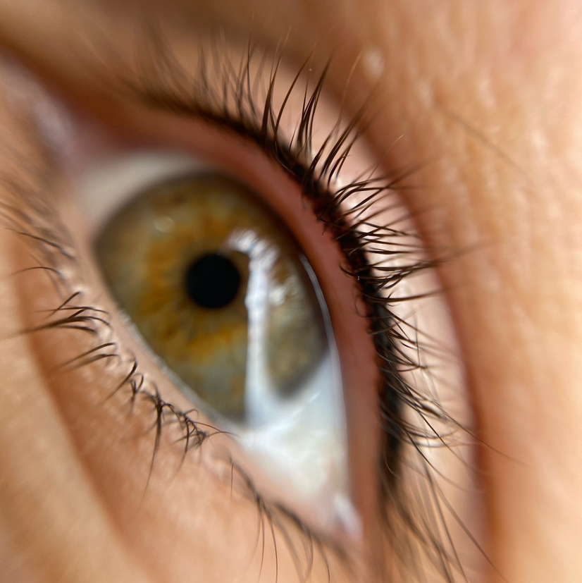 Перманентный макияж век