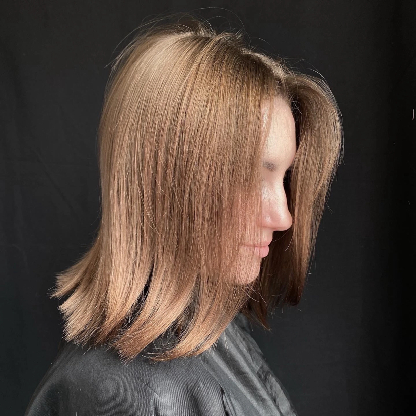 Окрашивание корней и длины в один тон