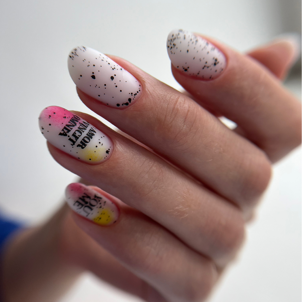 Дизайн (слайдер, фольга, блестки,стразы) 1 ноготь