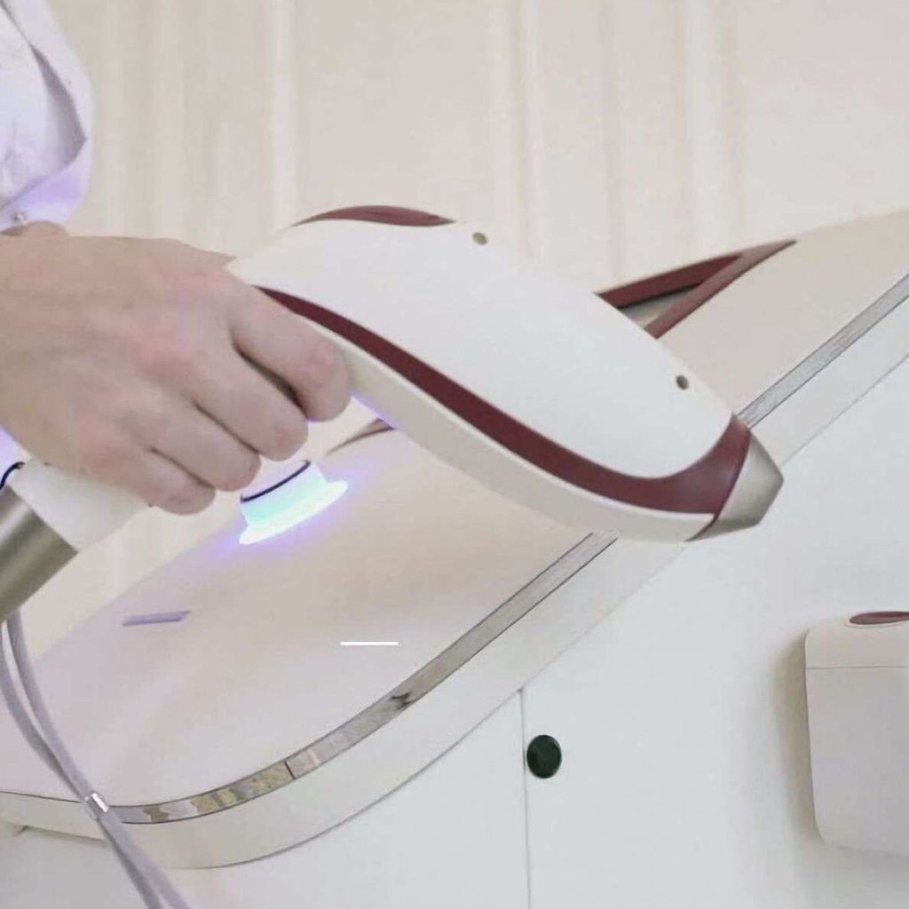 Глубокое бикини + голени с коленями