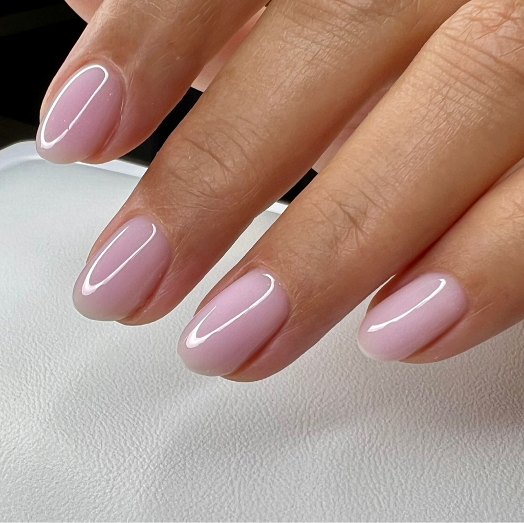 Маникюр с покрытием