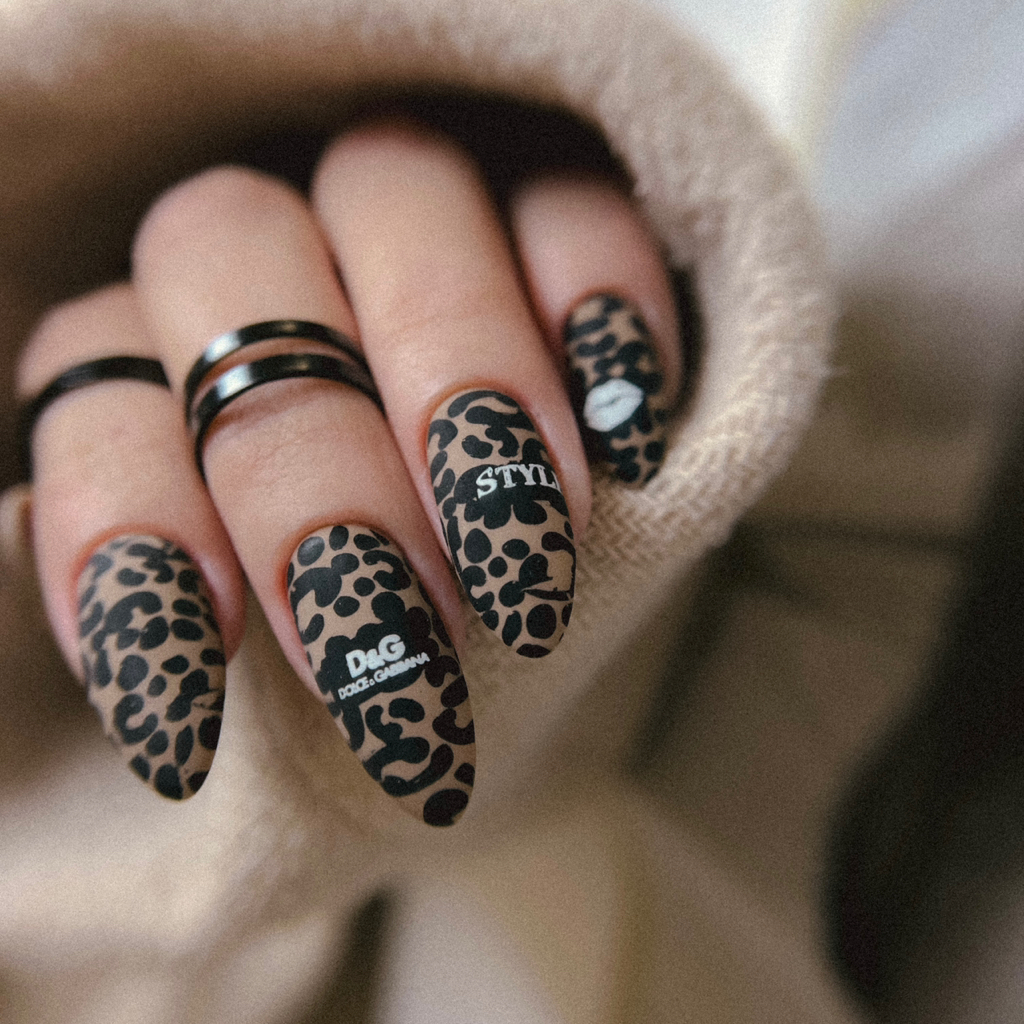 Маникюр с покрытием (длинные ногти)