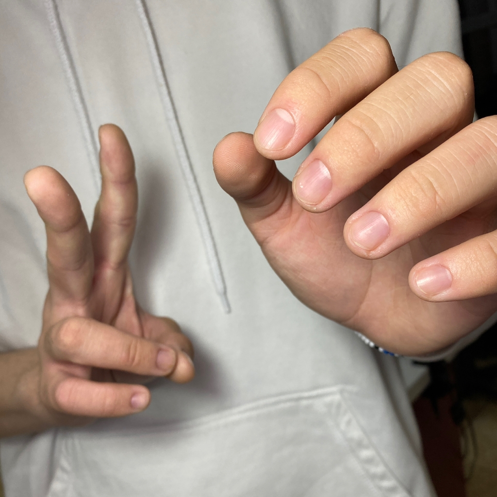 Мужской маникюр без покрытия