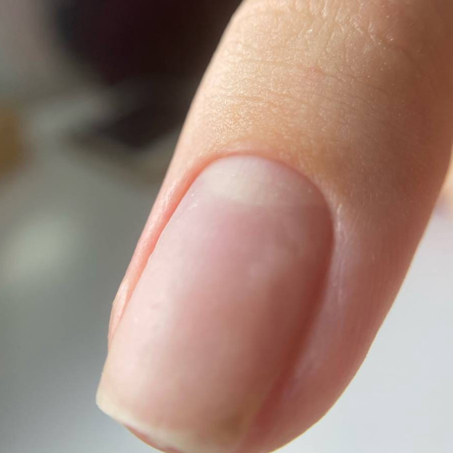 Маникюр без покрытия