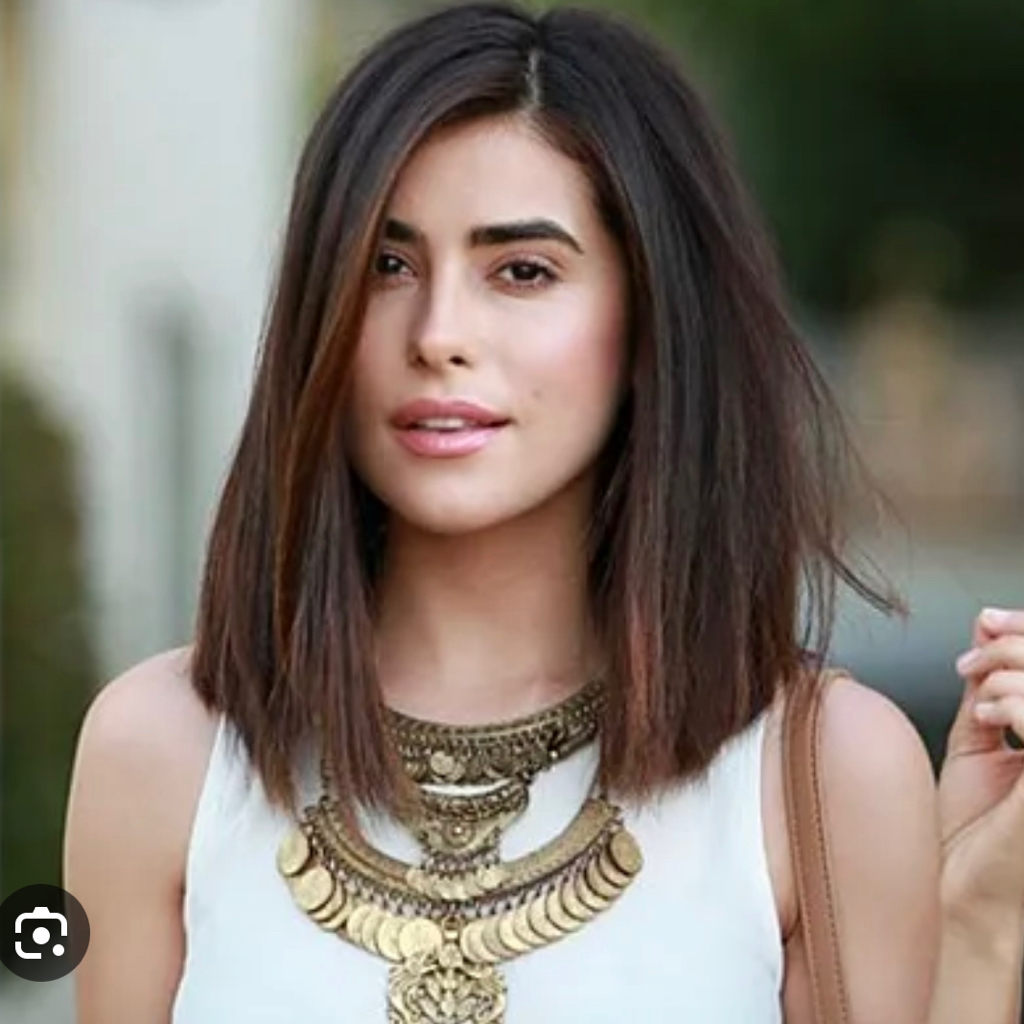 Стрижка на среднюю длину волос ( длина по плечи )