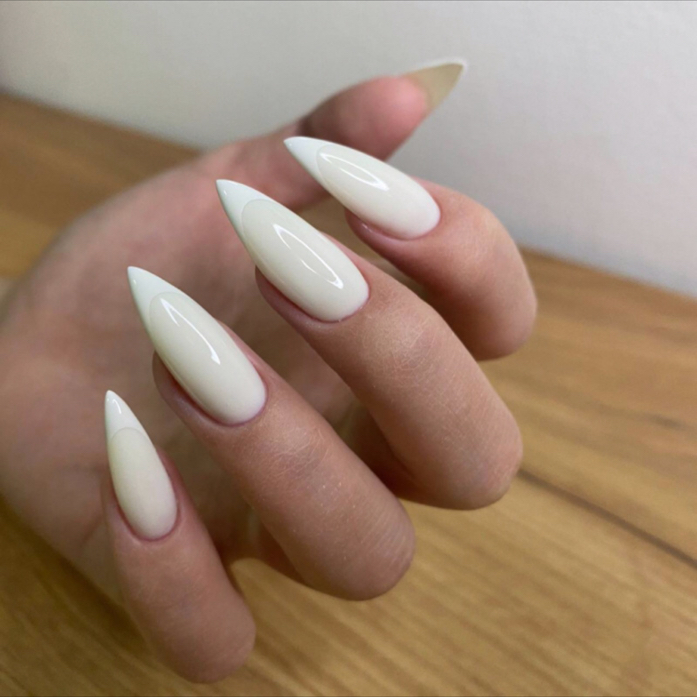 Наращивание ногтей