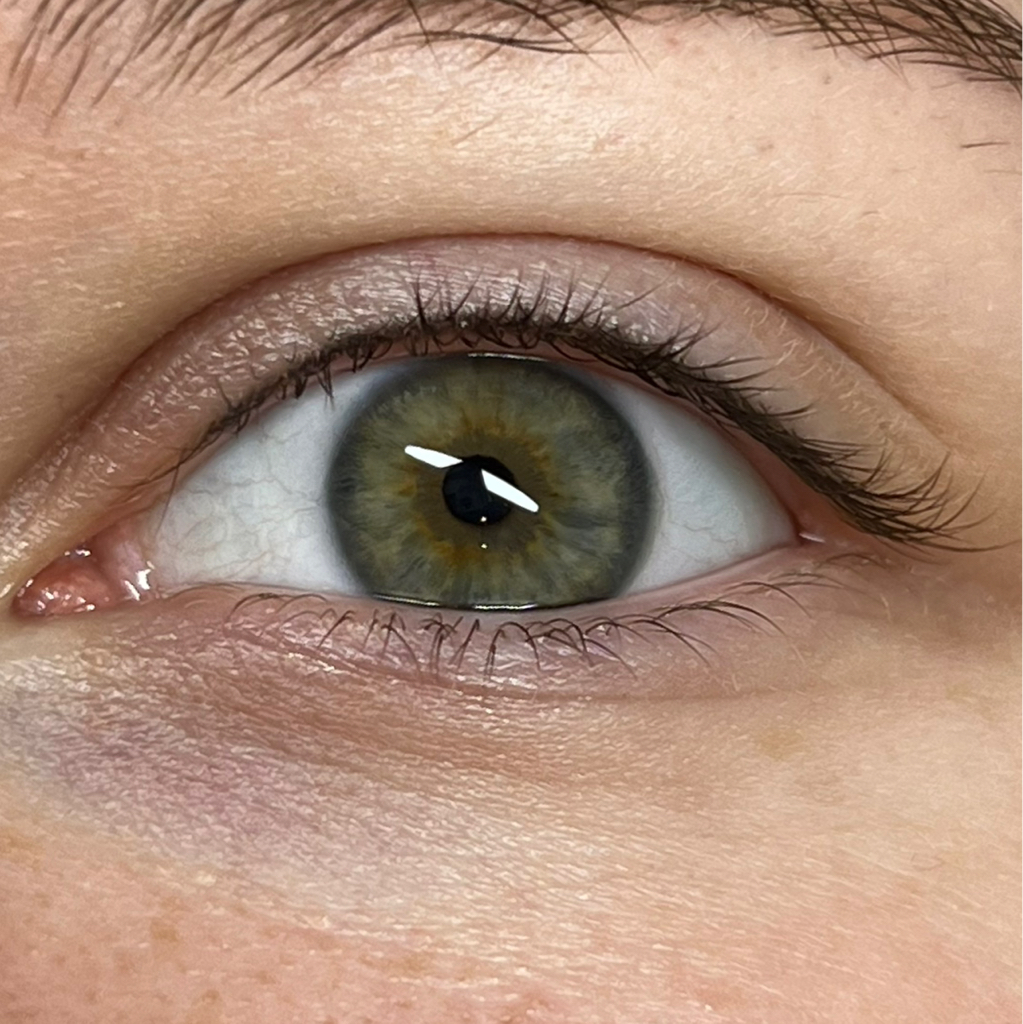 Коррекция перманента межреснички (через месяц после первичной процедуры)