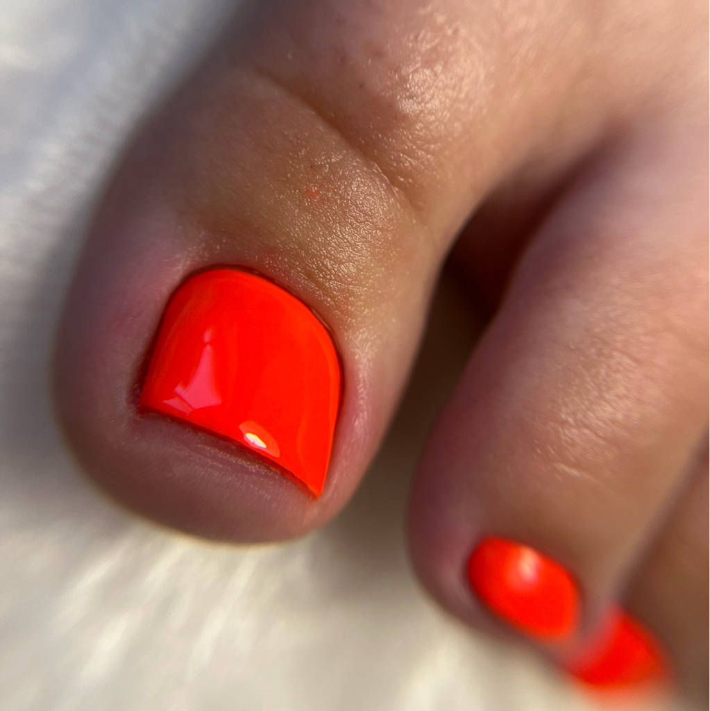 ПЕДИКЮР С ПОКРЫТИЕМ (обработка стопы и пальчиков )