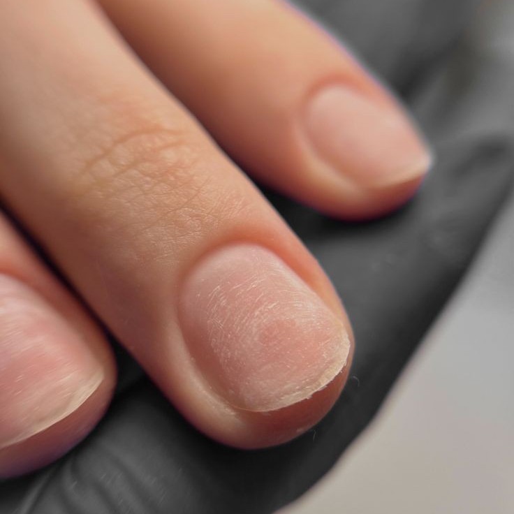 Снятие + маникюр аппаратный (комби) без покрытия