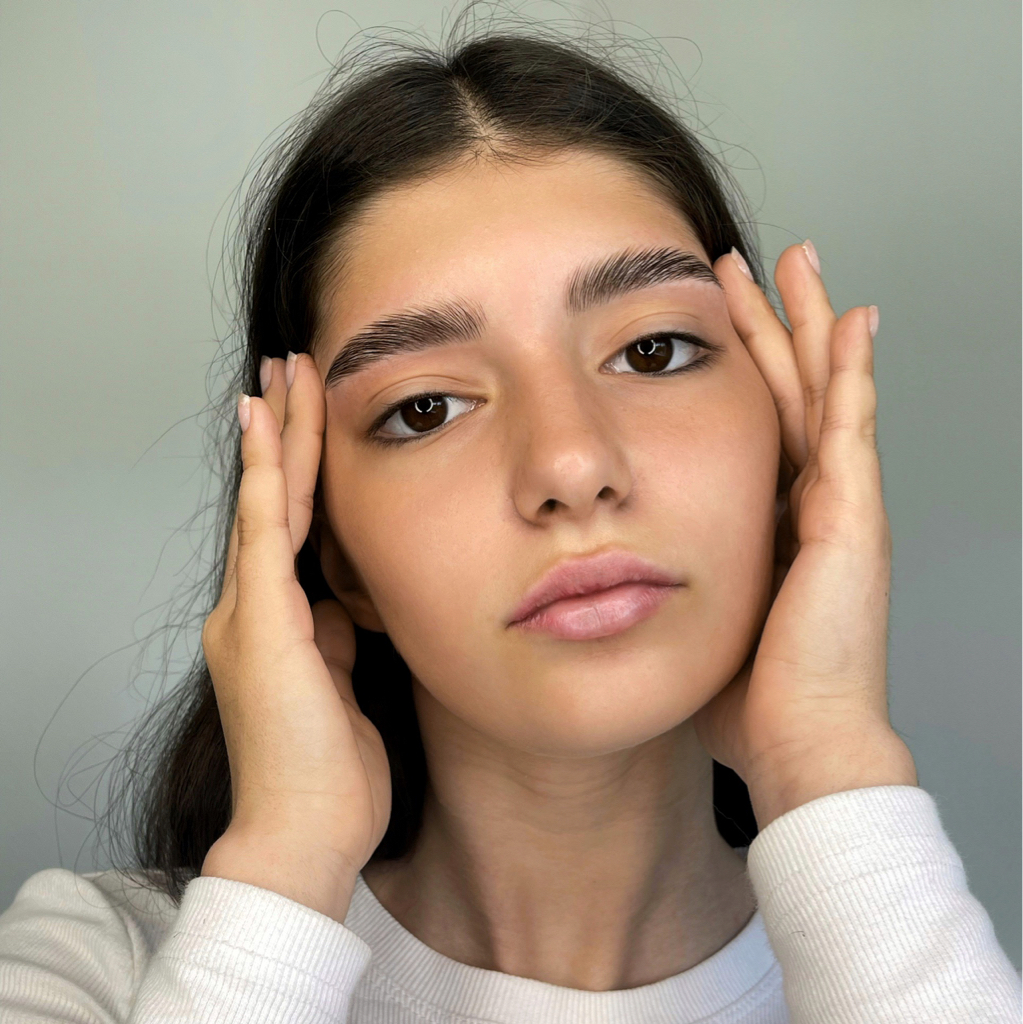 Ламинирование бровей