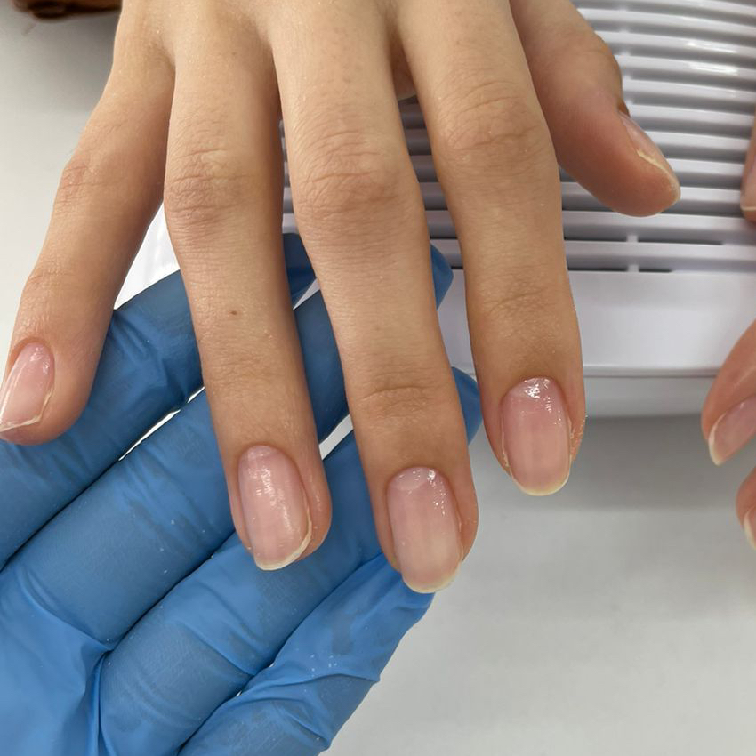 Маникюр без покрытия