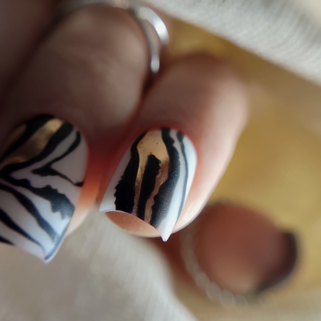 Дизайн сложный (роспись с декором) 1ноготь