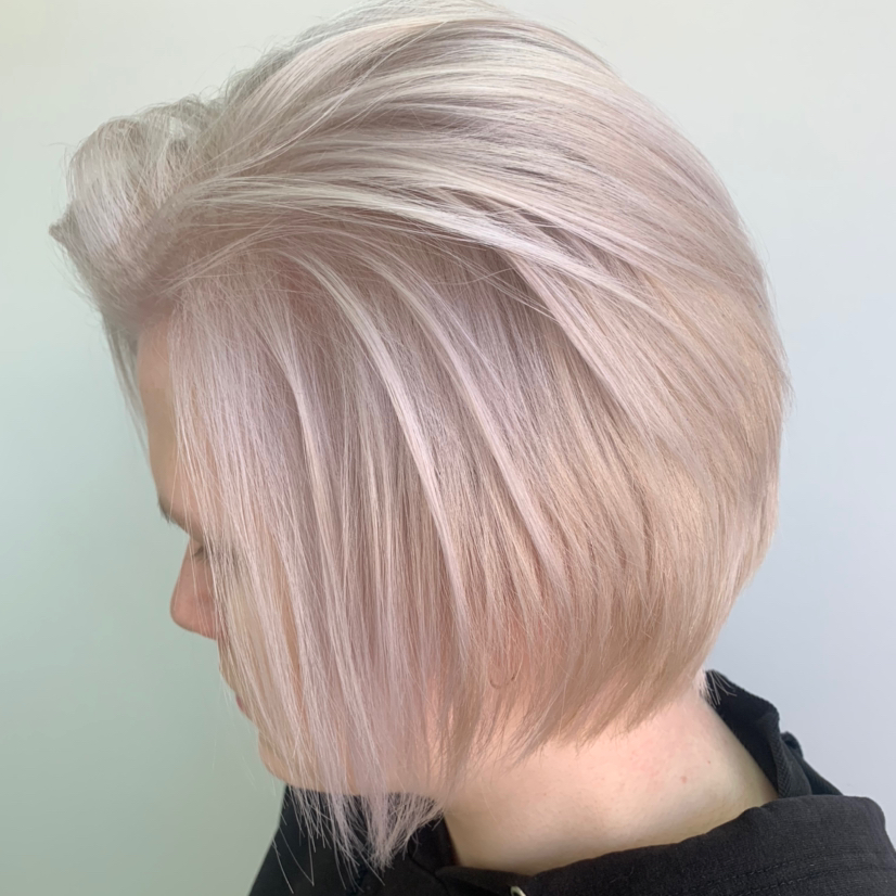 ЖЕНСКАЯ СТРИЖКА(средние)