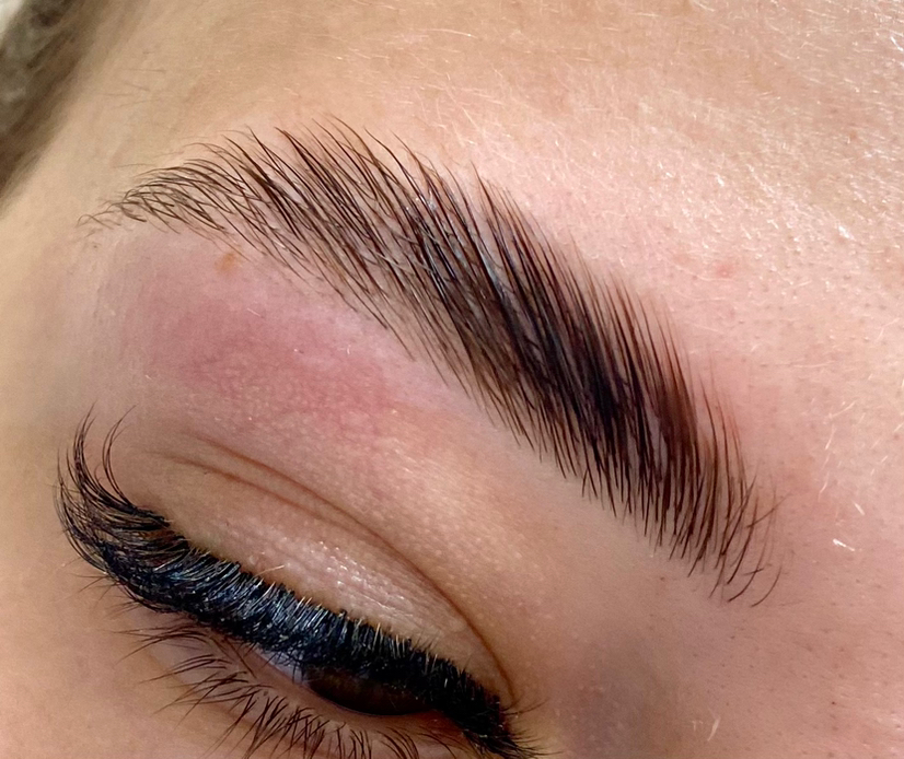 Ламинирование бровей