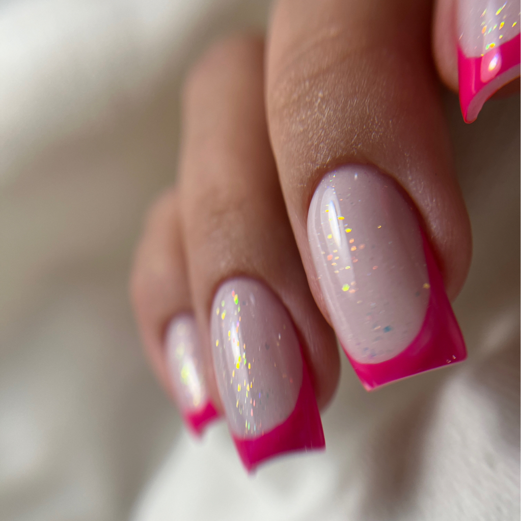 Маникюр +покрытие гель лак +укрепление ( гель/полигель)