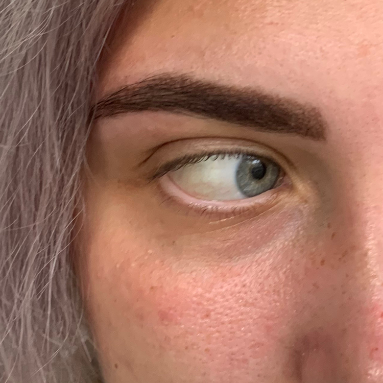 Брови коррекция