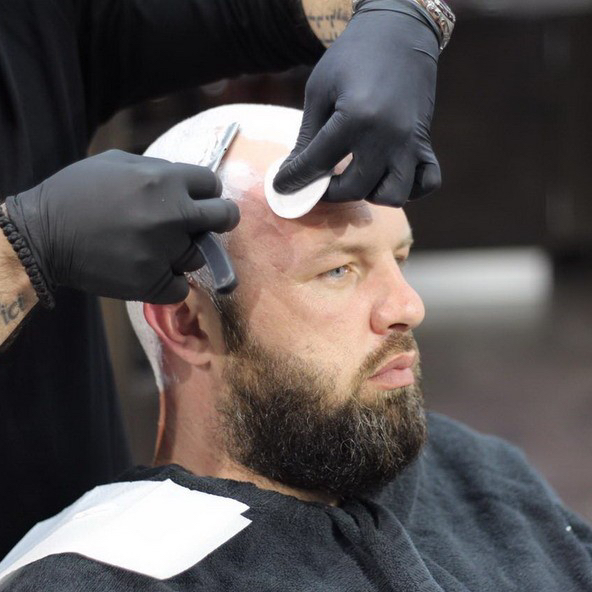 Гоління голови