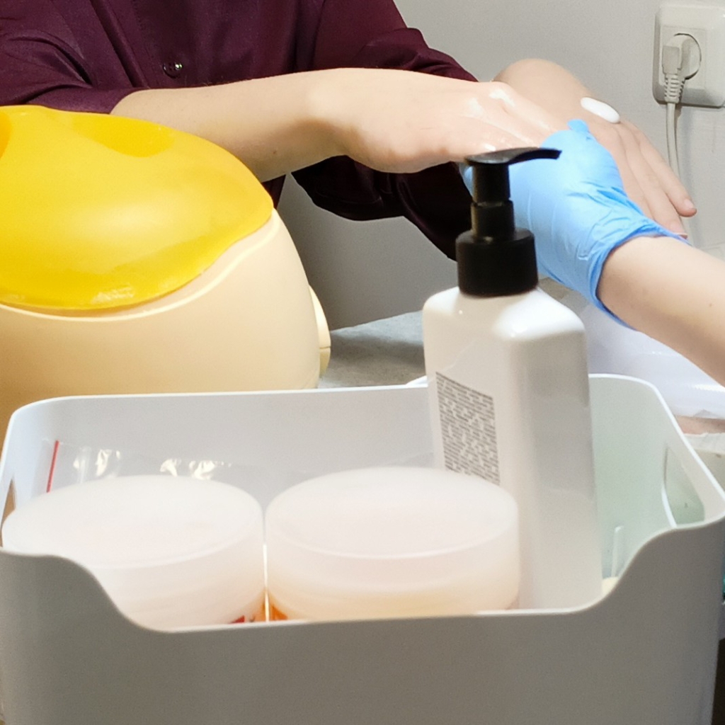 Парафинотерапия ( горячий парафин)